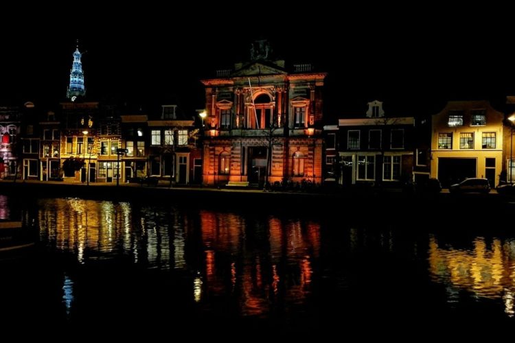 Lichtjeswandeling Haarlem